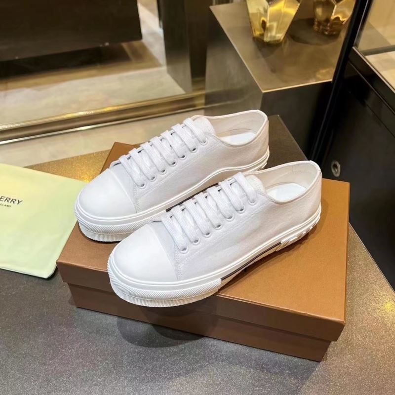 Burberry Low Shoes